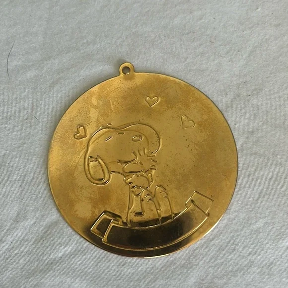 Peanuts Snoooy ornament - Picture 1 of 2